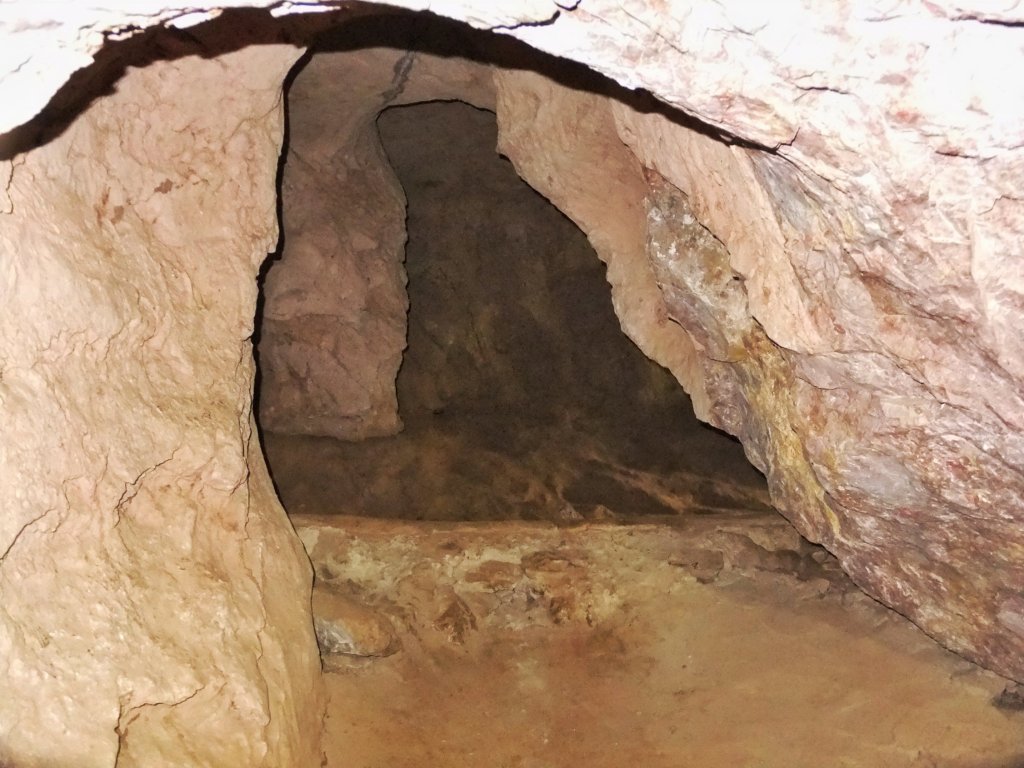 Vieng Xai Caves