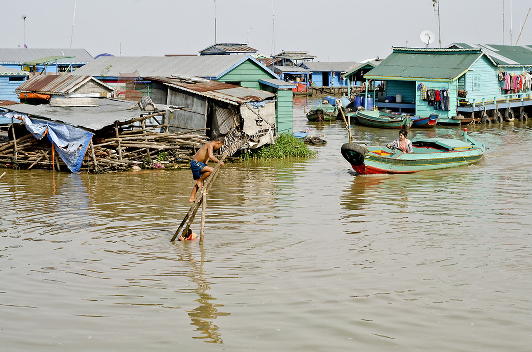 How to get from Phnom Penh to Siem Reap