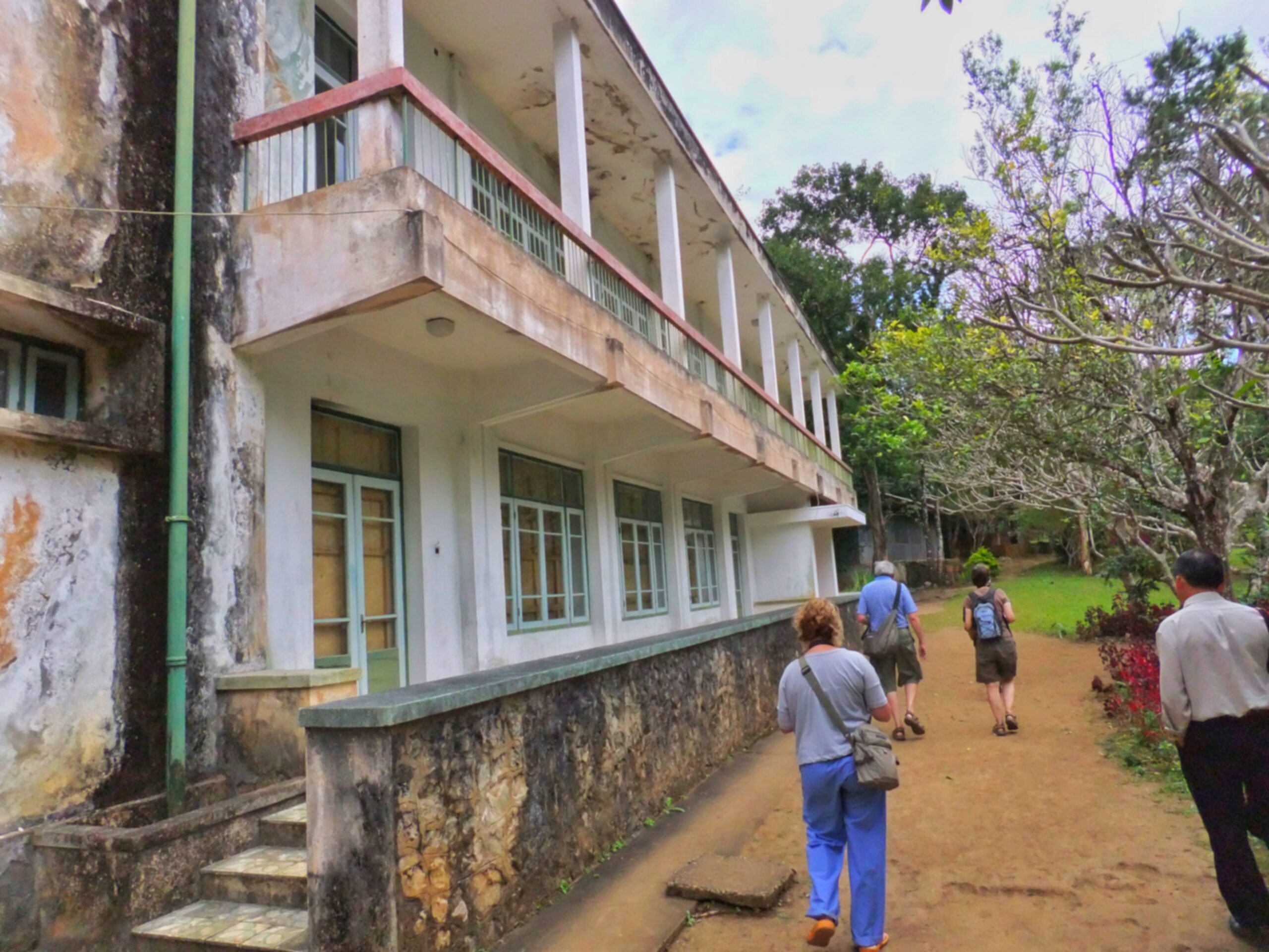 Vieng Xai Caves