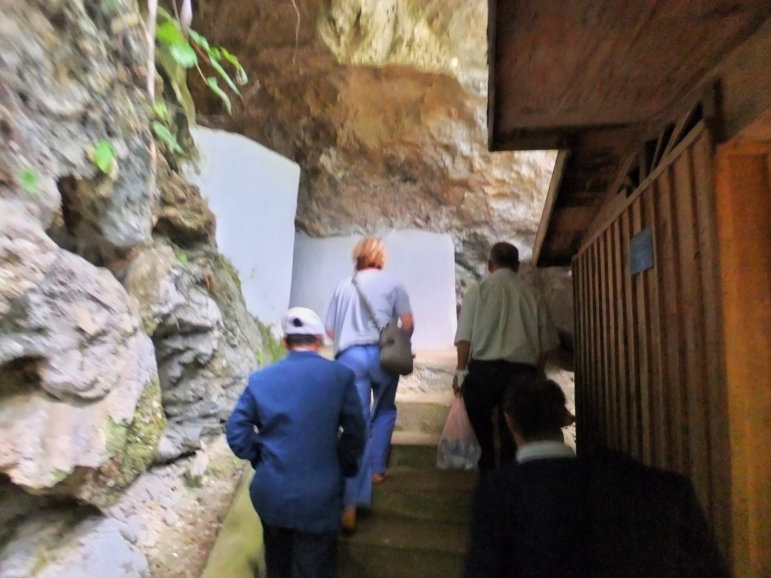 Vieng Xai Caves