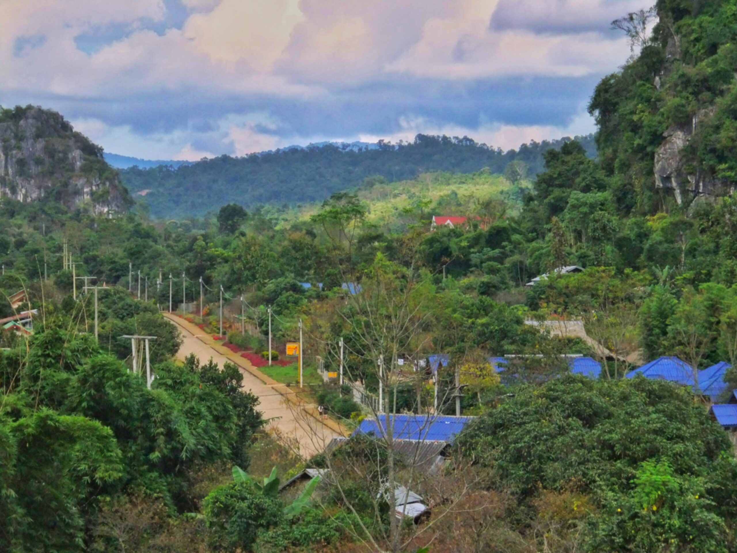 Vieng Xai Caves